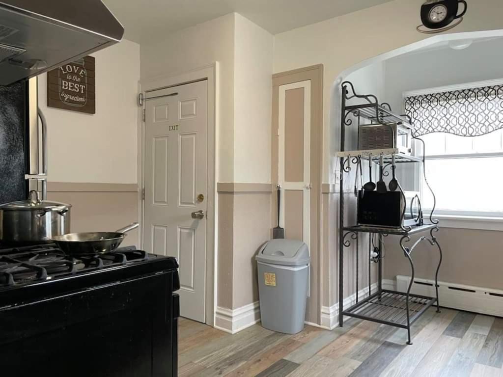 2 Bedroom Apt Near Great Lakes Naval Base And 6 Flags Waukegan Εξωτερικό φωτογραφία